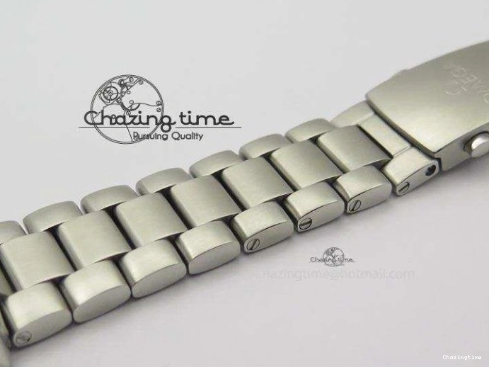0518 Planet Ocean SS Bp Maker 45mm Black Bezel On SS Bracelet A OnTrend 8218